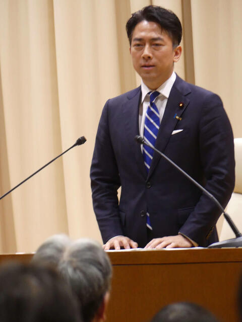 【小泉進次郎農相】2021年産（古古古米）の試食を予告 「このあと食べます」