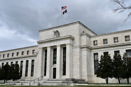 【米FRB】金利、3会合連続据え置き トランプ関税の影響見極め