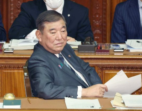 【政府の年金制度改革法案で遺族年金の給付水準が大幅カット】「2336万円もらえるはずが365万円に」・・・“年金博士” 「年金制度への信頼の根本を揺るがす改悪で、国はこんなことをやっていいはずがない」