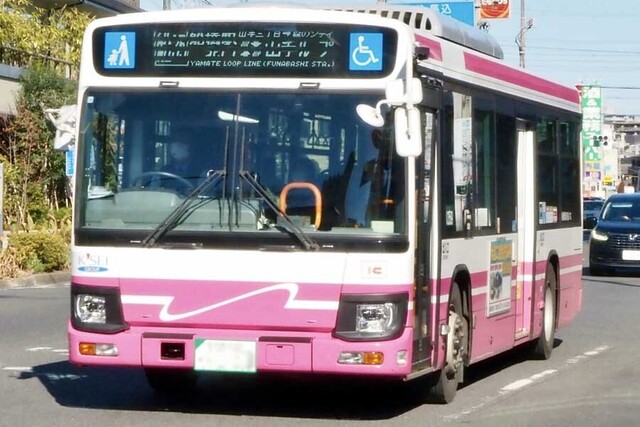 バスは消え、タクシーは来ない…全国2割「移動難民」化の悲劇！ なぜ「足」は奪われたのか？