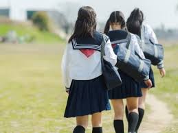 「男女平等じゃない」と感じる中高生は何割？学校現場に潜むジェンダーバイアス