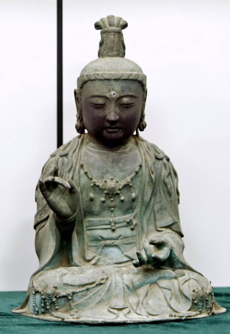 対馬仏像を日本側に引き渡し
