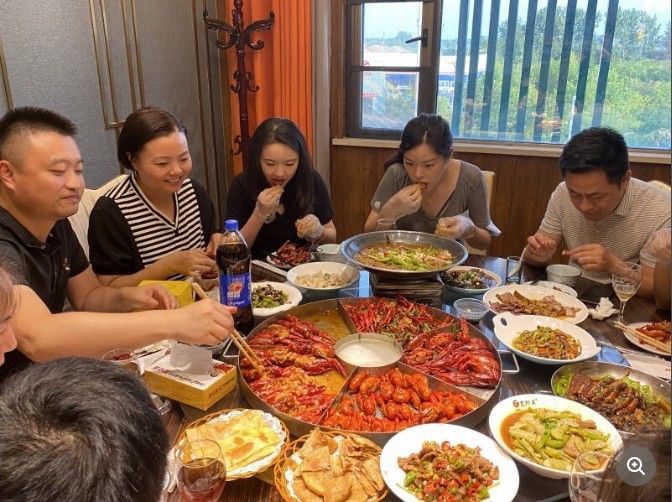 中国ってこう同じ物をずっと食い続けるらしいな