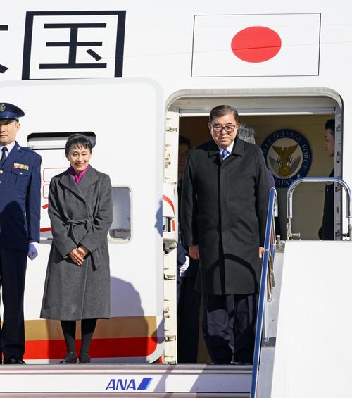 石破さんを積まなきゃいけない政府専用機のB777-300ERと空自隊員さんかわいそう(´･ω･｀)