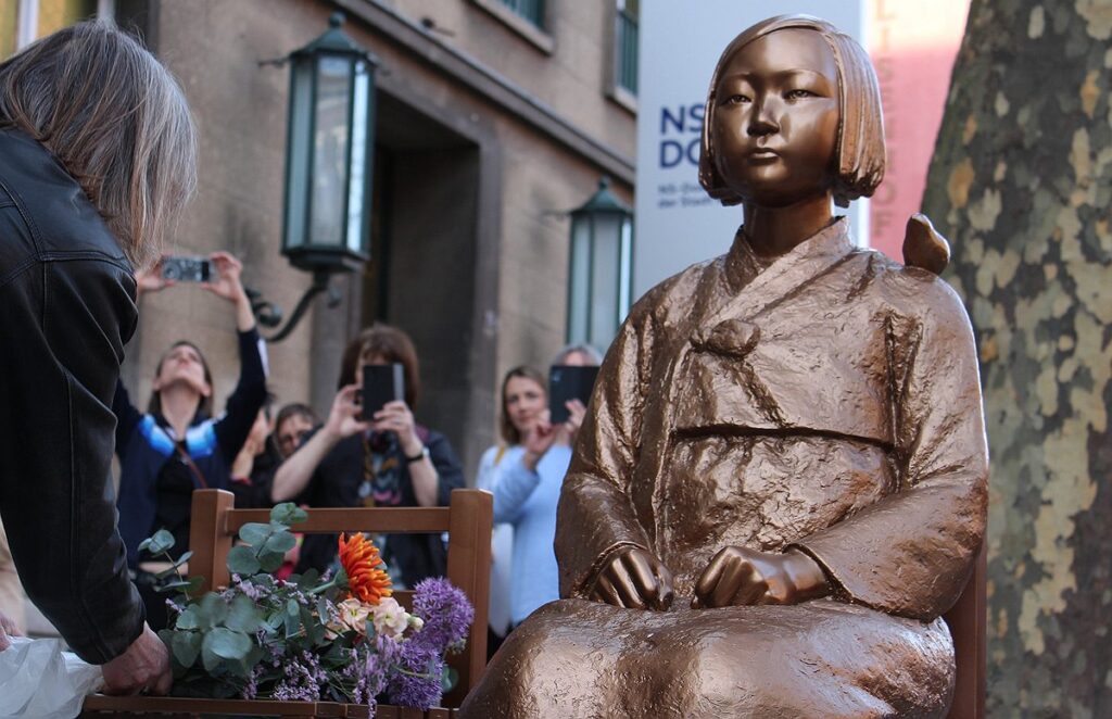 独ボンの女性博物館前に「少女像」を永久設置　ケルンから移転　韓国系市民団体