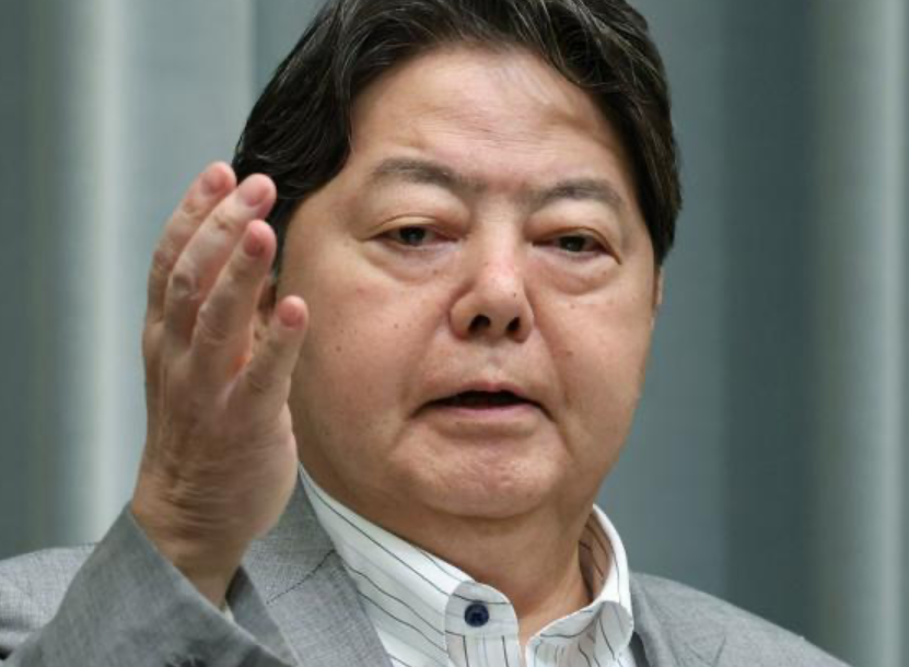 林芳正官房長官また太った？
