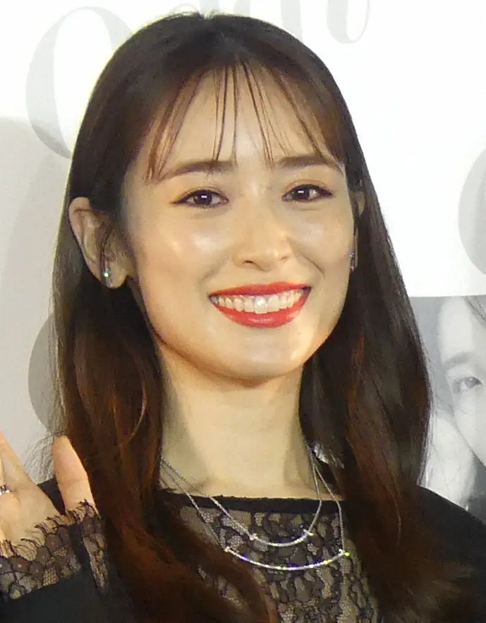 【サッカー/芸能】日本代表DF谷口彰悟、モデル泉里香との結婚を発表「より一層精進してまいります」