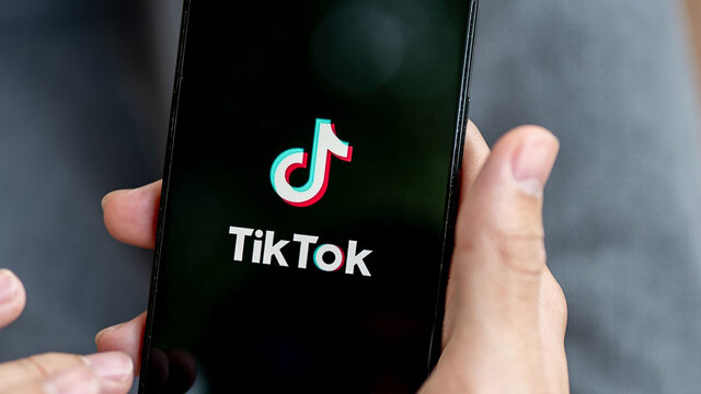10歳男児が多額の「投げ銭」280万円の返金求めTikTokとアップル提訴