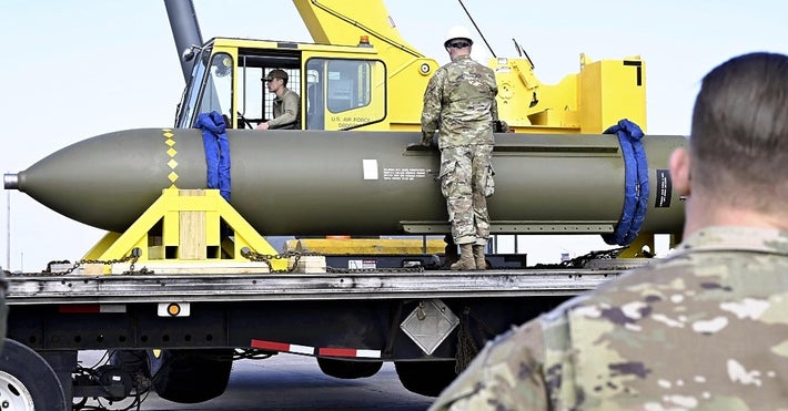 【中東情勢】最新型バンカーバスターは実戦初、搭載したＢ２爆撃機はミズーリ州から３７時間かけイランに