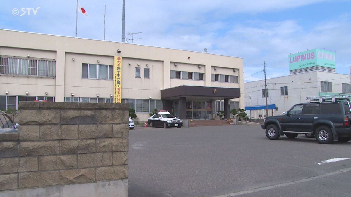 【北海道増毛】「お金を返してほしい」金づち持ってパチンコ店に侵入した無職男（51）を逮捕