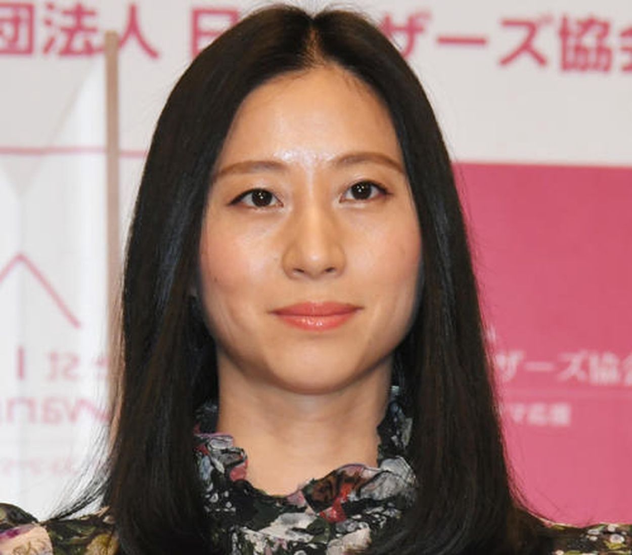 【悲報】三浦瑠麗「市民が当事者意識を持つためにも徴兵制は必要??」