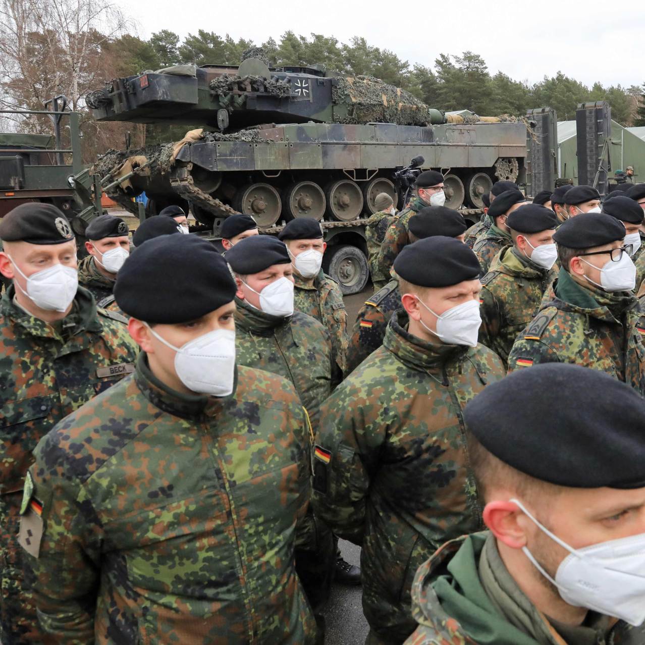【３２カ国で構成する北大西洋条約機構（NATO）首脳会議】防衛費目標をGDP比５％で最終合意へ・・・米国は日本にも、NATOと同水準まで防衛費を引き上げるよう求めている