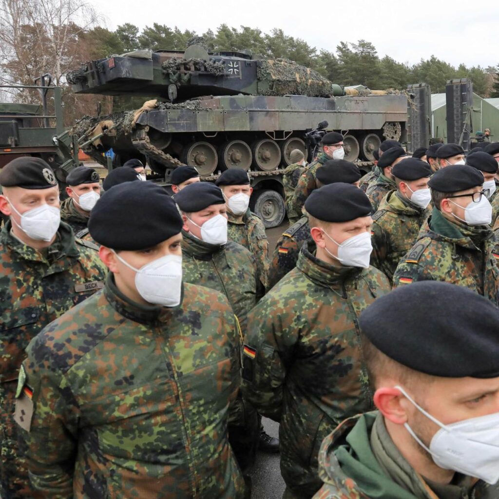 【３２カ国で構成する北大西洋条約機構（NATO）首脳会議】防衛費目標をGDP比５％で最終合意へ・・・米国は日本にも、NATOと同水準まで防衛費を引き上げるよう求めている