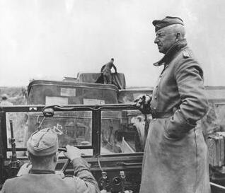 戦争犯罪人とはなんだ？第二次世界大戦当時は戦争をするのは罪ではなかったぞ