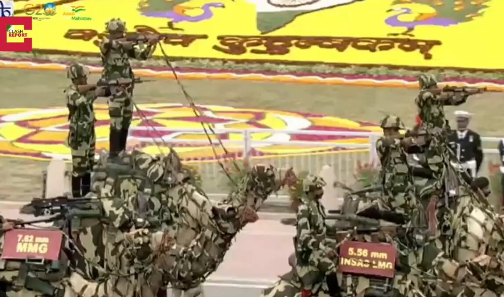 【話題】インド軍だけどこんなガチなラクダ部隊とか初めて見た。最初ラクダにリアクティブアーマーでも付けてんのかと思ってしまった