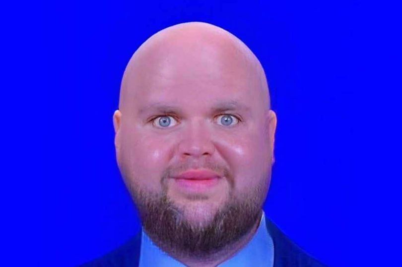 スマホにハゲたアメリカ副大統領J・D・ヴァンスのミーム画像を保存していた観光客がアメリカ入国を拒否される……CBPは否定