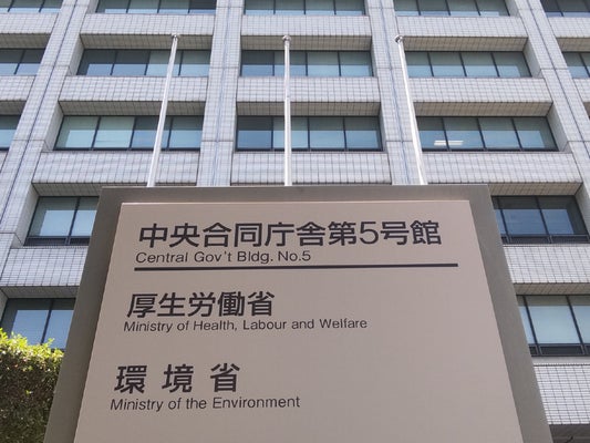介護福祉士の国家資格「不合格でもＯＫ」特例適用８０００人超、外国人が中心…継続に賛否