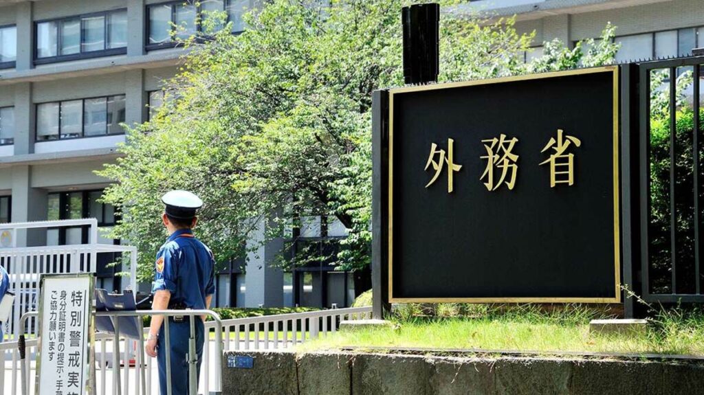 【産経新聞】 外務省は中共の「隠蔽」に加担した