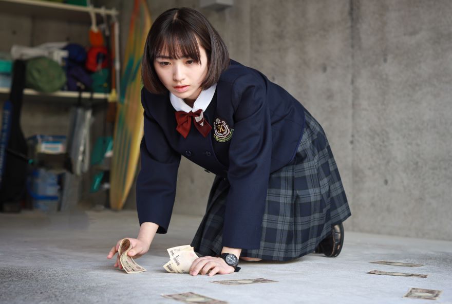 【悲報】置き配を盗んだ女子中学生、「ハズレ」だったので友達にあげて逮捕ｗｗ