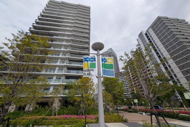東京都主導で投資家のために販売された「晴海フラッグ」今度は違法な闇民泊が横行していうという