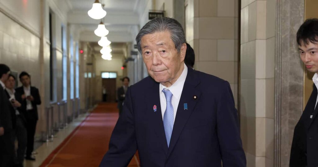 森山裕幹事長「給付の財源は税収増で対応する。赤字国債は発行しない」