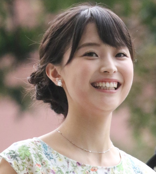 渡邊渚の初写真集がフジ・メディアHD株主総会と同日発売のウラ…批判も当て込んだ“炎上商法”説も