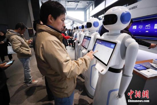 中国の電力発電量、世界を独走。AI時代に世界一強へ