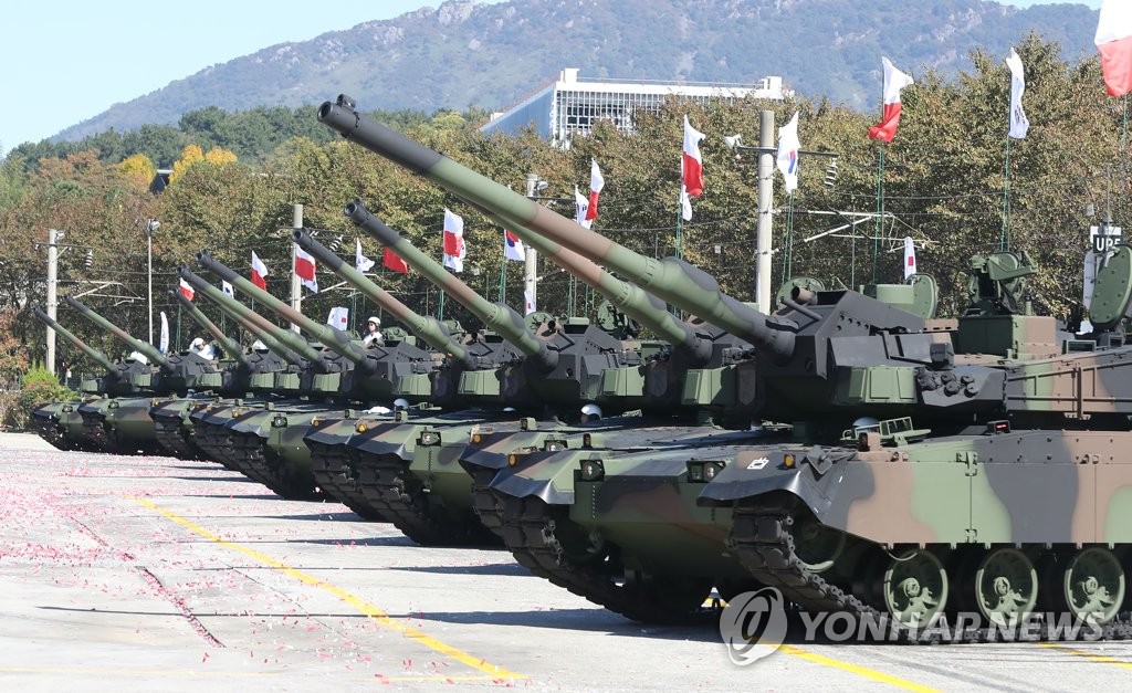 ポーランドに韓国製戦車「K2」供給する契約締結　李政権発足後初の大型輸出　9300億円か