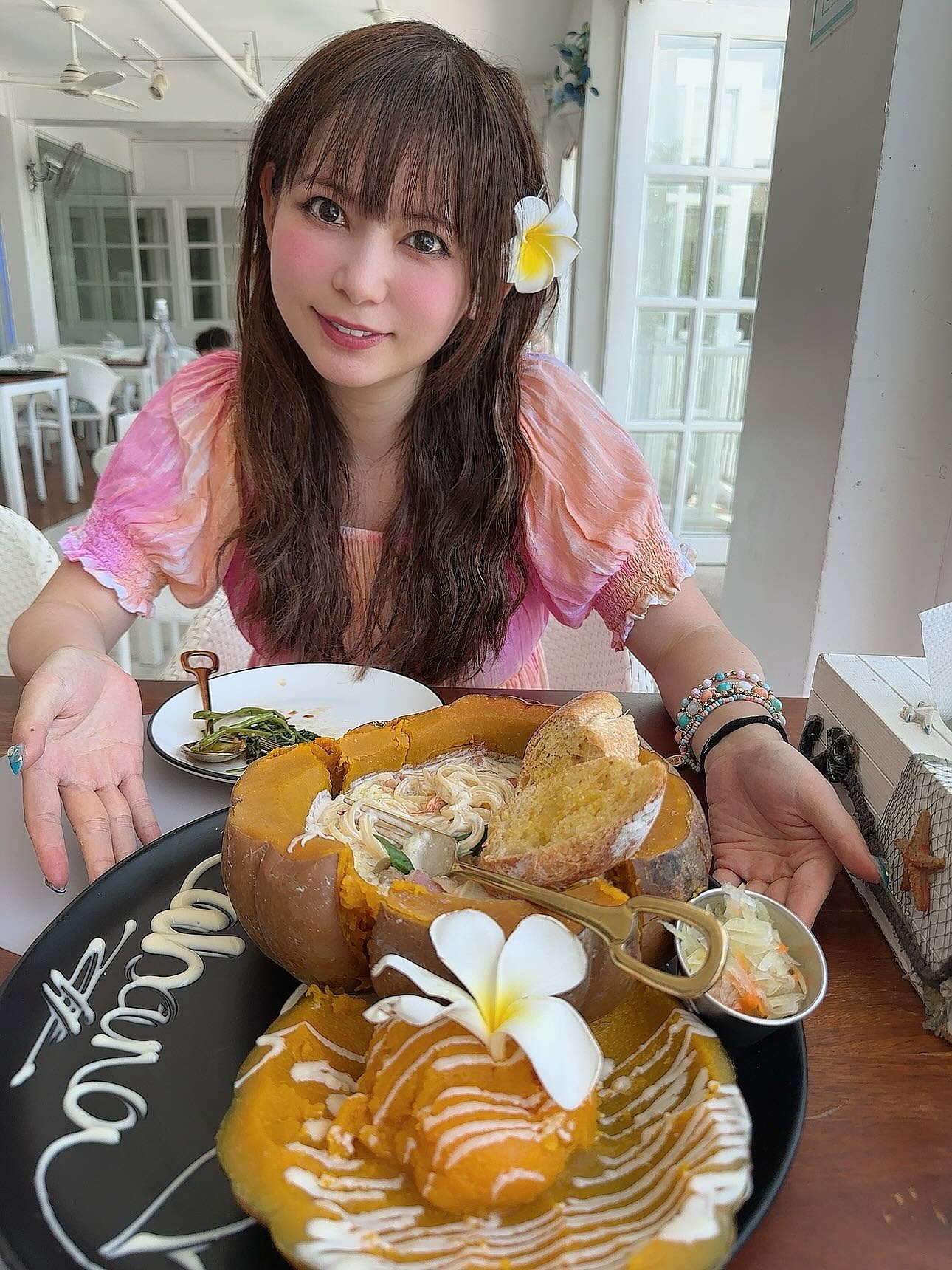 中川翔子「海外また行けるようになるのはいつかなあ」思い馳せる　セブ島でジンベエザメと泳いだ思い出投稿