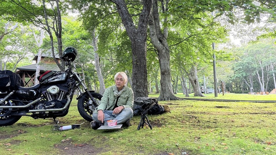 【芸能】ヒロシ 愛車ハーレーで北海道1週間のバイク旅 「人生は1回」とやりたいこと叶える姿に反響!