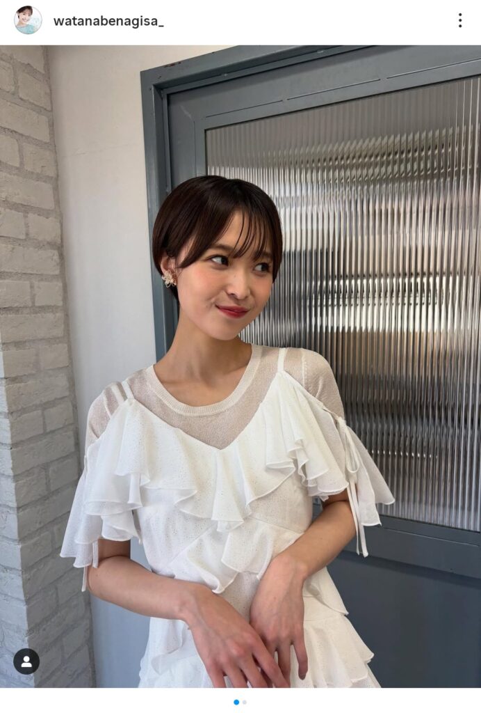 元フジアナ渡邊渚「あえて無加工で載っけます！」　透け感ホワイトコーデ、笑顔ショットにドキっ