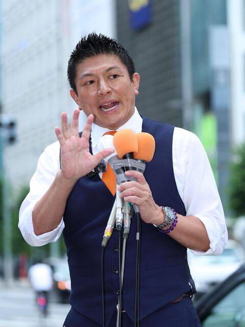 「天皇陛下に側室」発言が物議…参政党創立メンバー「あまりに不勉強」「彼は皇室の歴史を知らない」