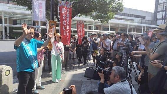 「社民党を無くしたら日本は滅ぶ」ラサール石井氏叫ぶも、崖っぷちの社民党