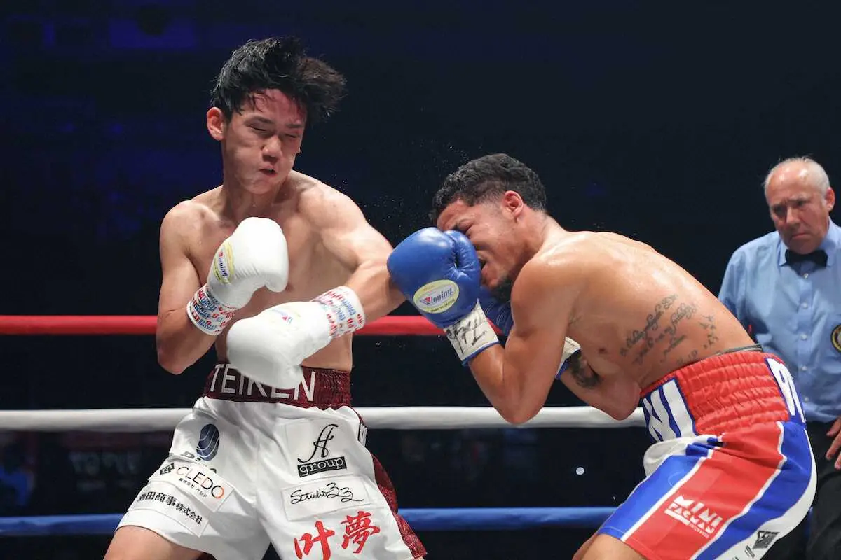 【ボクシング】23歳の高見亨介がプロ10戦目で世界王者！　世界初挑戦で2階級制覇王者に10回TKO   WBA世界ライトフライ級タイトルマッチ