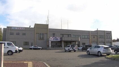 【北海道岩見沢市】1人で幼稚園に通園中の男の子が道路横断中に乗用車にはねられる