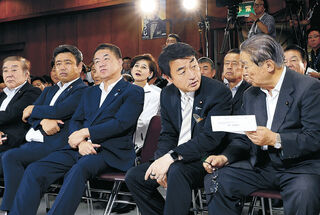 【参院選】首相続投表明に反発　自民党国会議員動く「辞めさせろ」　萩生田氏らは高市氏擁立へ