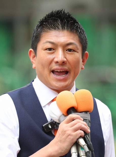 【尊厳を傷つけられた】参政党代表の「高齢の女性は子どもを産めない」発言に女性ら抗議