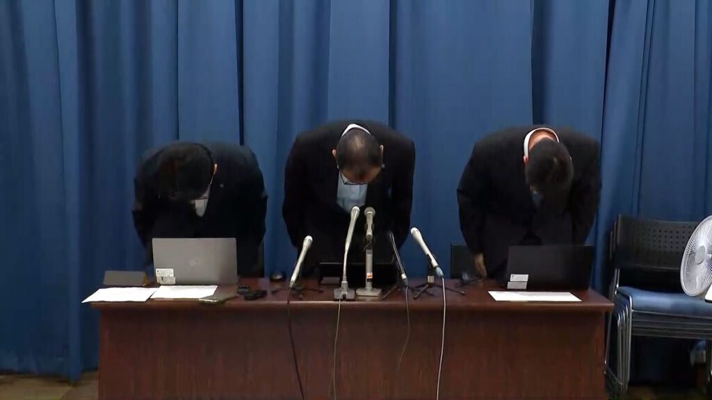 【埼玉】男子高校生のお尻をマッサージ　５２歳男性職員を懲戒免職
