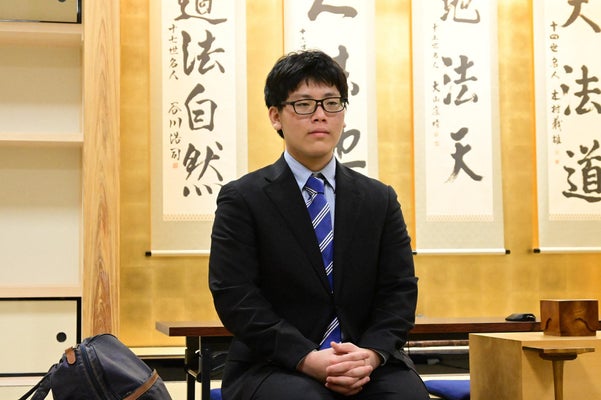 【将棋】将棋の１７歳山下数毅三段、プロ入り権利…藤井聡太竜王「すでにプロ上位レベル」