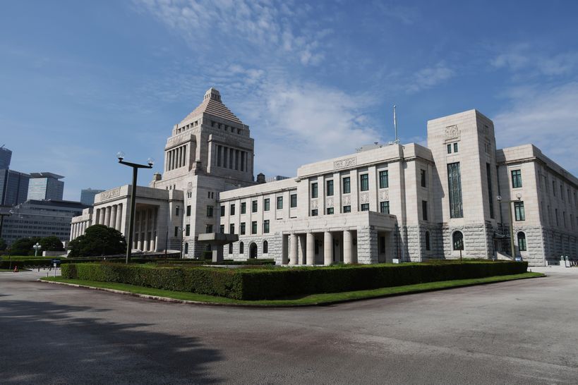 【朝日新聞出口調査】就職氷河期の男性40～50代が参政党に投票　国民民主党は20代