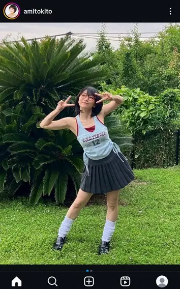 【芸能】時東ぁみ37歳　ミニスカ＆ルーズソックス姿公開、10年ぶりグラビアで「どうですか？？大丈夫かな？」