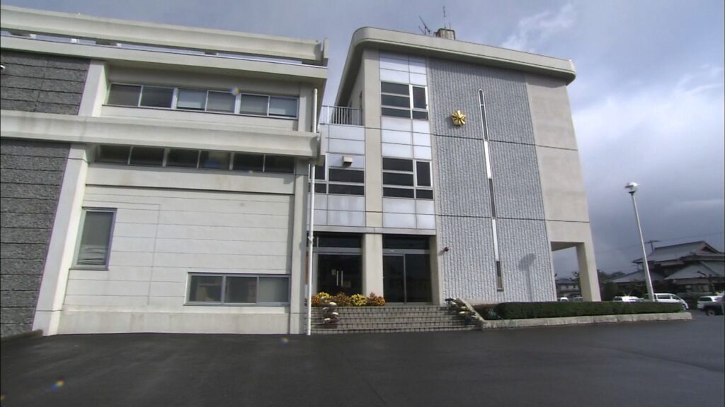 【香川】1歳女児が車にはねられ死亡　21歳の父親が自宅敷地から車を発進、前にいるのに気づかなかったか　琴平町