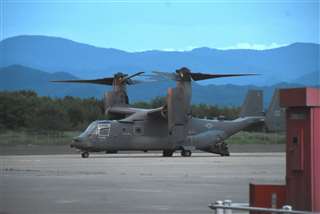 オスプレイが秋田大館能代空港に緊急着陸