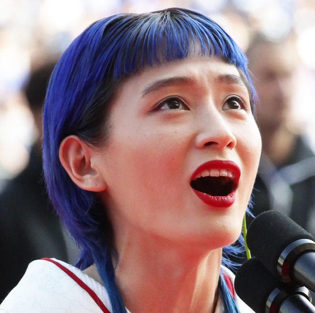 コムアイ、ヘイト過熱する参院選に「投票行かない人の気持ちわかる」「歴史修正主義は危ない、他の国の人たちの神経を逆撫でしてる」
