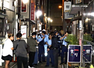 【弱男速報】ガールズバーの店長と従業員が41歳の無職男に刺され意識不明の重体