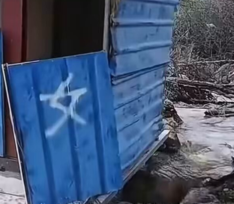 非常に合理的な排水システムを持つ中国のトイレ