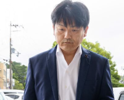 維新候補の被害者父「竹刀やバットでメッタ打ち大怪我の息子の身体はケロイド状の傷跡が残り後遺症も」