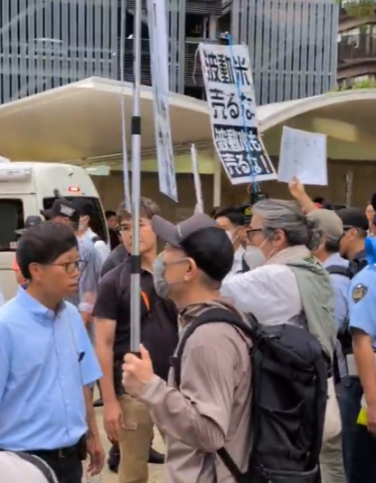 神戸に集まったアンチ参政党の人達