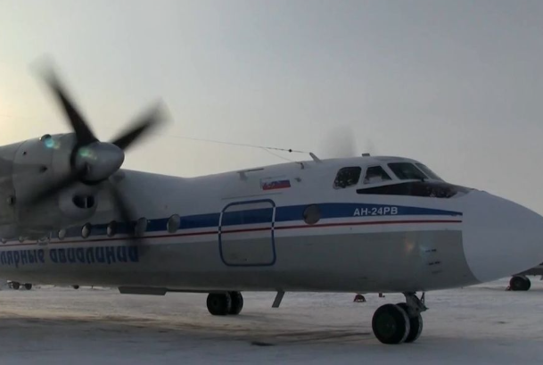 【速報】乗客乗員40人以上乗せた旅客機、消息絶つ　ロシア・タス通信