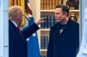 【速報】トランプ大統領、移民であるイーロン・マスク氏の米国追放を検討